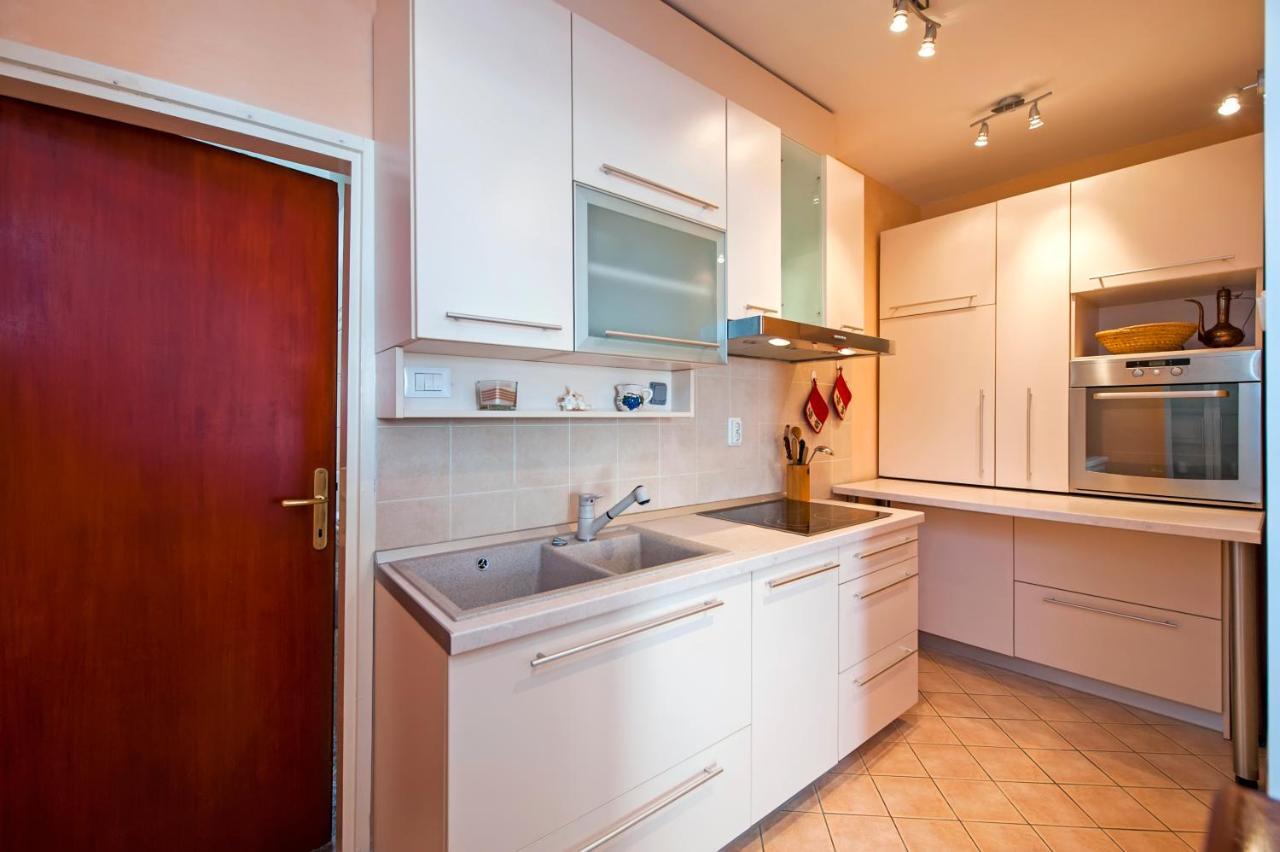 רוביני Apartman Klara מראה חיצוני תמונה