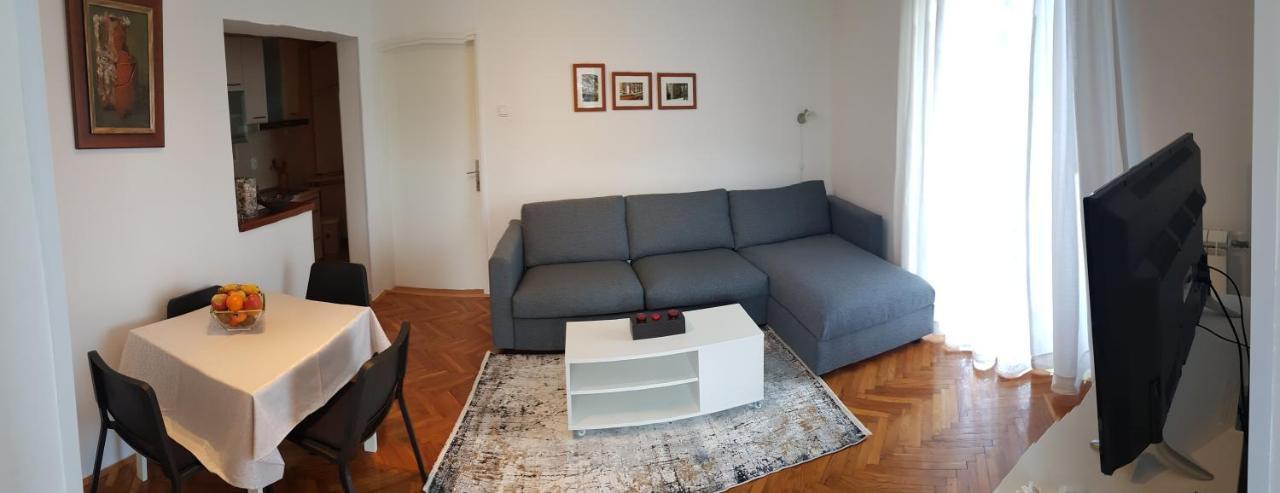 רוביני Apartman Klara מראה חיצוני תמונה